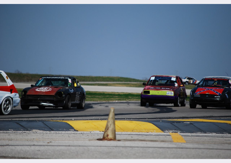 Illustration for article titled Four Hours Into The Texas Gator-O-Rama 24 Hours Of LeMons, Corolla FX16 In The Lead!